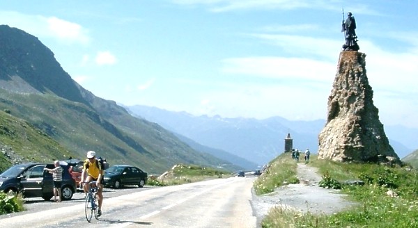 Col du Petit St. Bernard